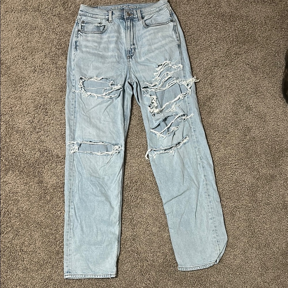 American Eagle Baggy Jeans